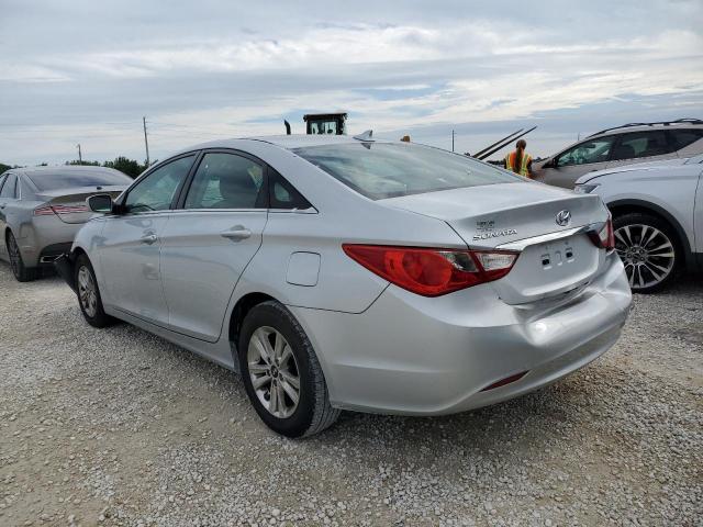 Photo 2 from auction – 2013 HYUNDAI SONATA with VIN 5NPEB4AC4DH625512