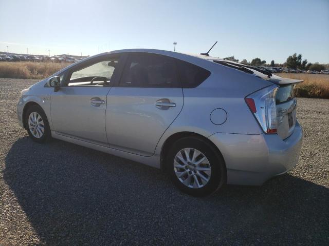 Photo 2 from auction – 2014 TOYOTA PRIUS PLUG with VIN JTDKN3DP6E3059000