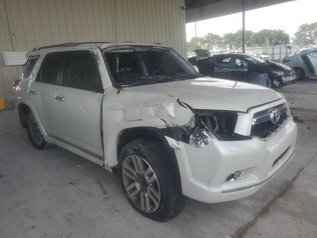 Photo 4 from auction – 2013 TOYOTA 4RUNNER SR with VIN JTEBU5JR2D5143060
