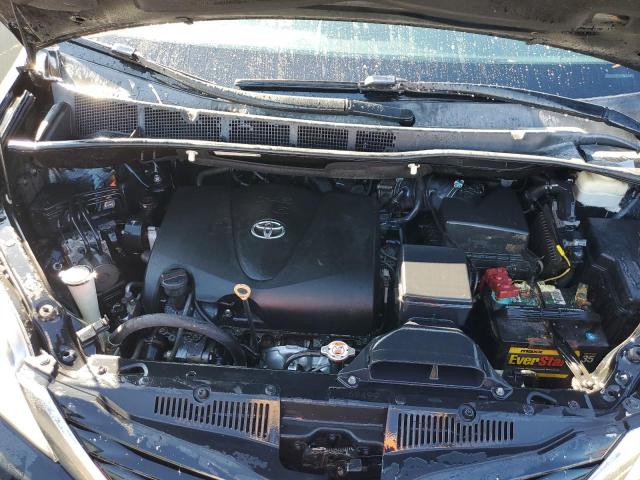 Photo 12 from auction – 2017 TOYOTA SIENNA LE with VIN 5TDKZ3DC1HS817863