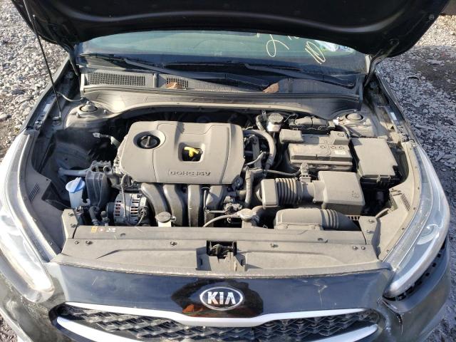 Photo 11 from auction – 2021 KIA FORTE FE with VIN 3KPF24AD1ME272261