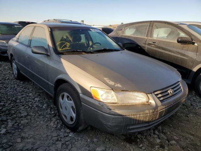 Photo 4 from auction – 1998 TOYOTA CAMRY with VIN JT2BF22K6W0105838