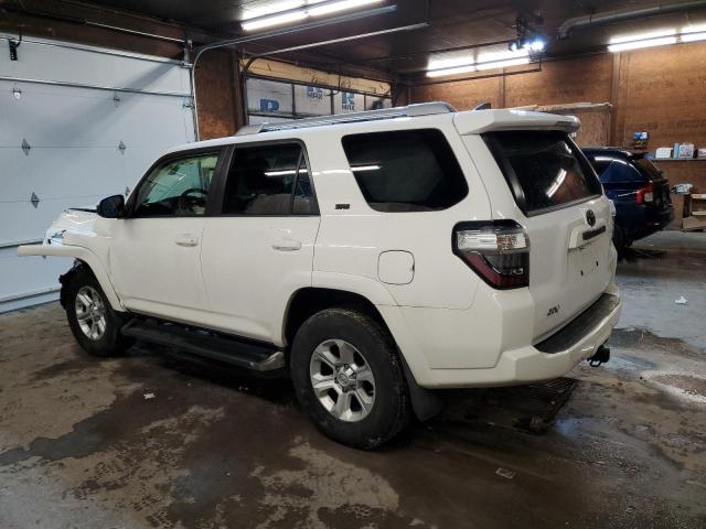 Photo 2 from auction – 2017 TOYOTA 4RUNNER SR with VIN JTEBU5JR2H5434096