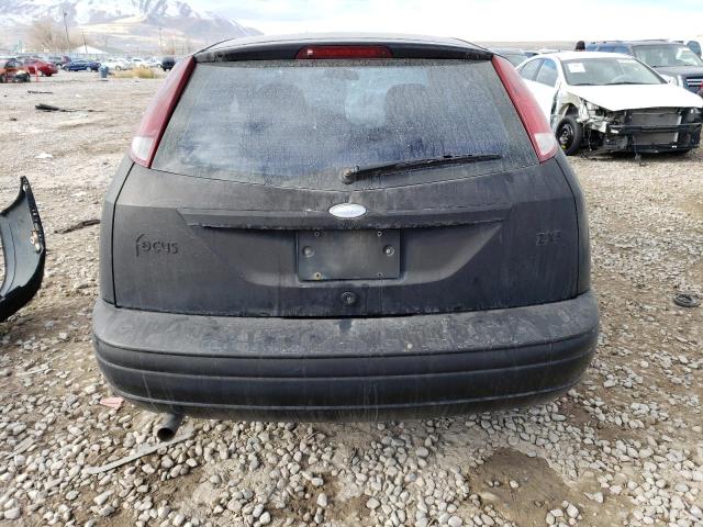 Photo 6 from auction – 2000 FORD FOCUS ZX3 with VIN 3FAFP3130YR123041