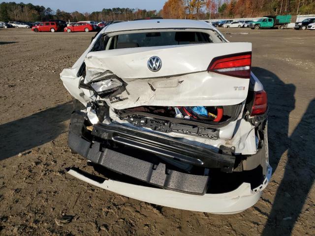 Photo 6 from auction – 2017 VOLKSWAGEN JETTA S with VIN 3VW2B7AJ6HM246849