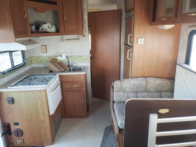 Photo 6 from auction – 2002 FORD MOTORHOME with VIN 1FDWE35S32HB59120