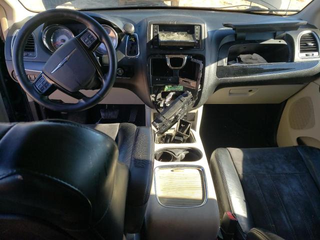 Photo 8 from auction – 2014 CHRYSLER TOWN & COU with VIN 2C4RC1CGXER228811