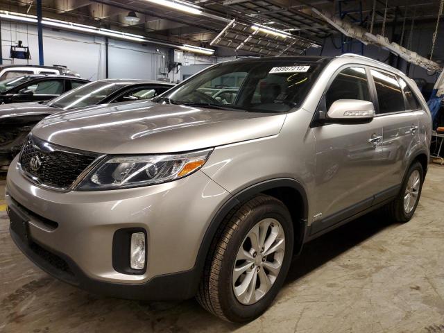 KIA SORENTO EX 2015 with VIN 5XYKUDA72FG630797 - Photo from auction