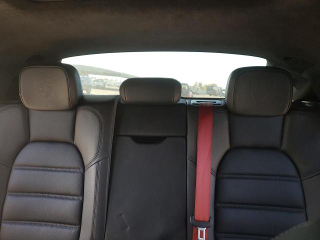 Photo 10 from auction – 2017 PORSCHE MACAN TURB with VIN WP1AF2A54HLB61887