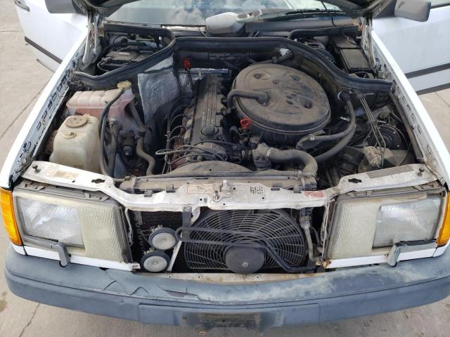 Photo 11 from auction – 1986 MERCEDES-BENZ 300 E with VIN WDBEA30D2GA156938