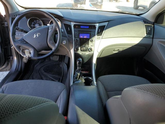 Photo 8 from auction – 2013 HYUNDAI SONATA SE with VIN 5NPEC4AC5DH762066