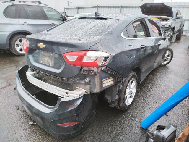 Photo 3 from auction – 2017 CHEVROLET CRUZE LT with VIN 3G1BE5SM2HS553513
