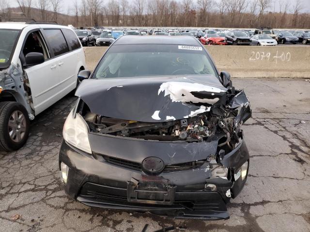 Photo 5 from auction – 2013 TOYOTA PRIUS with VIN JTDKN3DU3D5627793