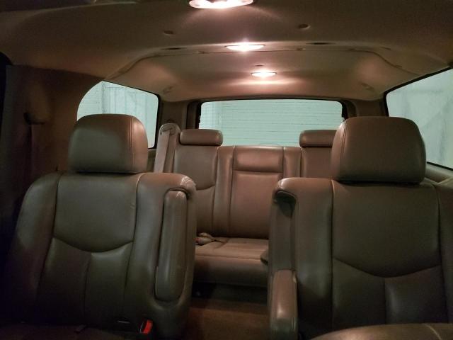 Photo 10 from auction – 2005 CHEVROLET SUBURBAN with VIN 3GNFK16Z85G165580