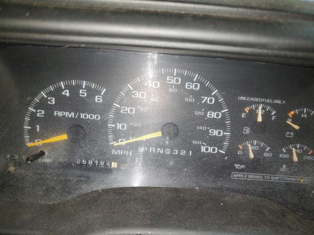 Photo 9 from auction – 1998 CHEVROLET SILVERADO with VIN 2GCEK19R2W1133623