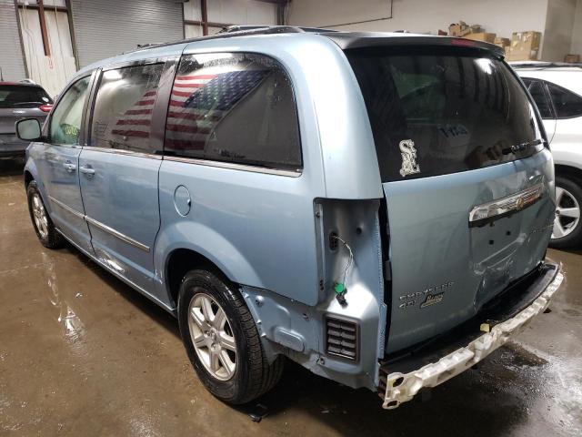 Photo 2 from auction – 2010 CHRYSLER TOWN & COU with VIN 2A4RR5DX1AR253928