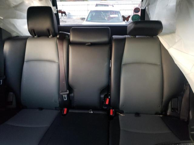 Photo 10 from auction – 2018 TOYOTA 4RUNNER SR with VIN JTEBU5JR2J5554843