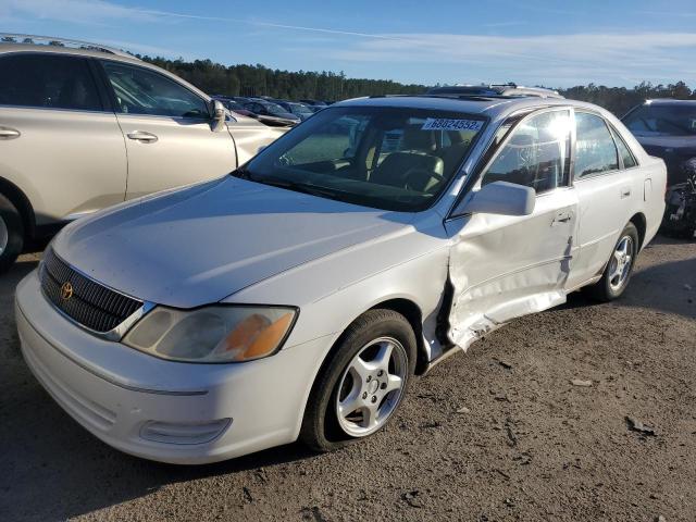 TOYOTA ALVALON 2000 with VIN 4T1BF28B7YU029326 - Photo from auction