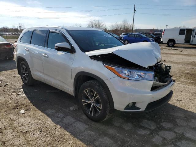 Photo 4 from auction – 2016 TOYOTA HIGHLANDER with VIN 5TDJKRFH1GS270653