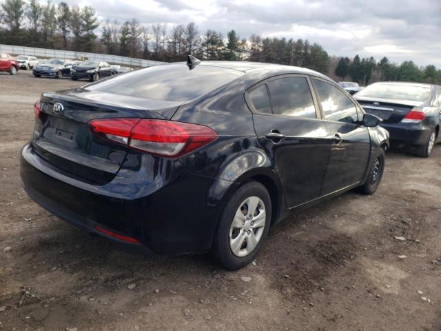 Photo 3 from auction – 2017 KIA FORTE LX with VIN 3KPFK4A72HE058685