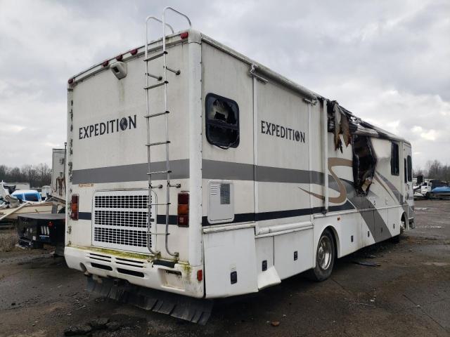 Photo 4 from auction – 2002 FREIGHTLINER CHASSIS X with VIN 4UZAAHBV72CK64970