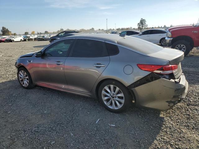 Photo 2 from auction – 2018 KIA OPTIMA LX with VIN 5XXGT4L39JG264482