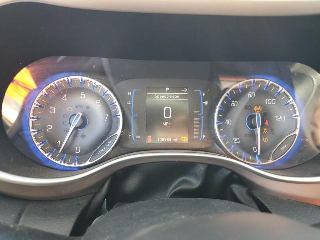 Photo 9 from auction – 2017 CHRYSLER PACIFICA T with VIN 2C4RC1BGXHR770951