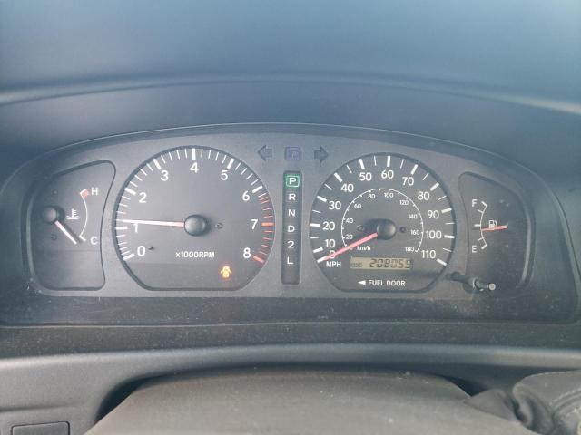 Photo 9 from auction – 2000 TOYOTA SIENNA LE with VIN 4T3ZF13C1YU172451