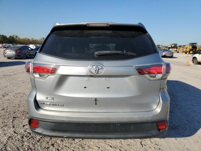 Photo 6 from auction – 2016 TOYOTA HIGHLANDER with VIN 5TDZKRFH6GS121576