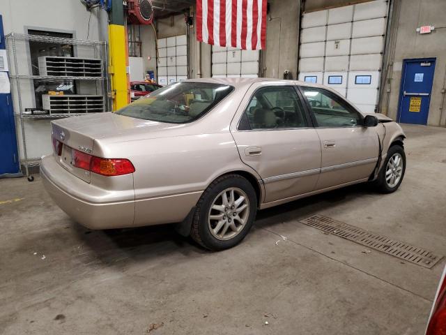 Photo 3 from auction – 2000 TOYOTA CAMRY LE with VIN 4T1BF28K1YU944169