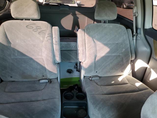 Photo 11 from auction – 2004 HONDA ODYSSEY EX with VIN 5FNRL18854B113142
