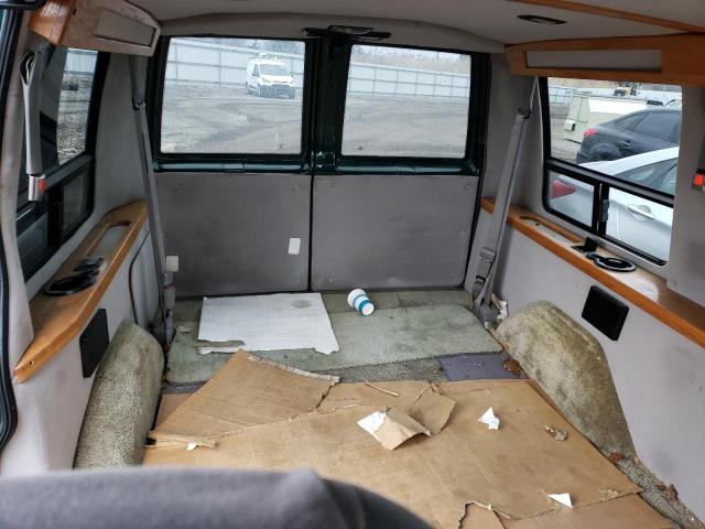 Photo 10 from auction – 2003 CHEVROLET ASTRO with VIN 1GBDM19X53B103570