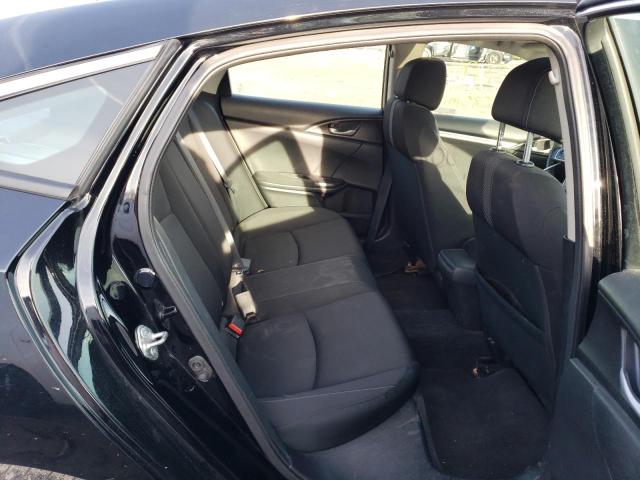 Photo 10 from auction – 2018 HONDA CIVIC EX with VIN 19XFC2F87JE202093
