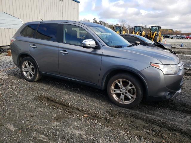 Photo 4 from auction – 2015 MITSUBISHI OUTLANDER with VIN JA4AD3A31FZ010845