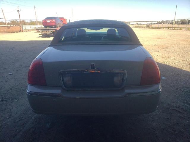 Photo 6 from auction – 2004 LINCOLN TOWN CAR U with VIN 1LNHM83W54Y618097