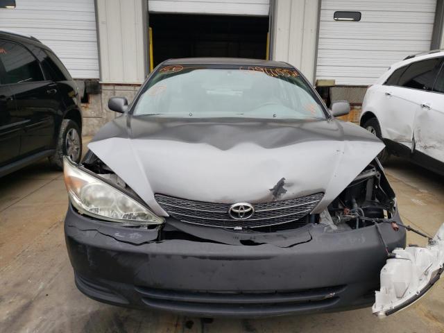 Photo 5 from auction – 2002 TOYOTA CAMRY LE with VIN 4T1BE32K32U582094