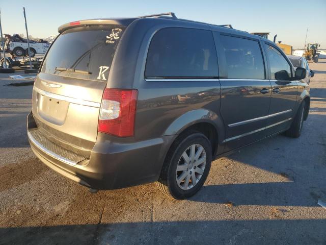 Photo 3 from auction – 2016 CHRYSLER TOWN & COU with VIN 2C4RC1BG0GR301379