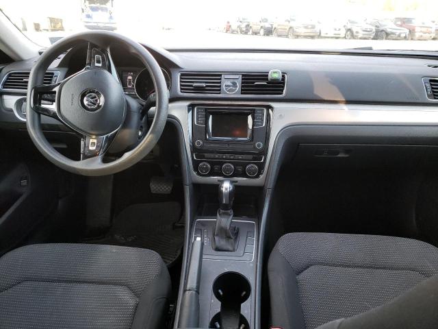 Photo 8 from auction – 2016 VOLKSWAGEN PASSAT with VIN 1VWAT7A30GC035057