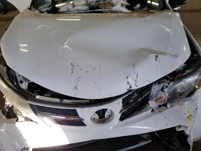 Photo 11 from auction – 2015 TOYOTA RAV4 XLE with VIN 2T3WFREV1FW145649