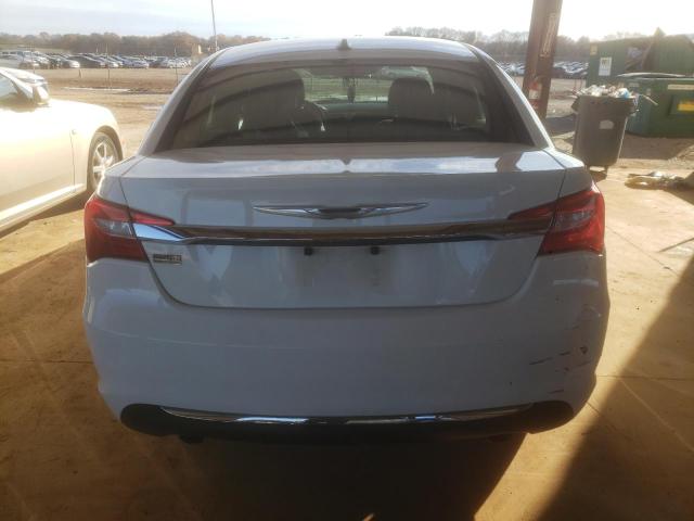 Photo 6 from auction – 2013 CHRYSLER 200 LX with VIN 1C3CCBAG3DN743115