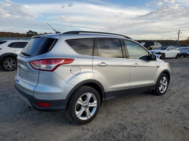 Photo 3 from auction – 2015 FORD ESCAPE SE with VIN 1FMCU0GX4FUA68044