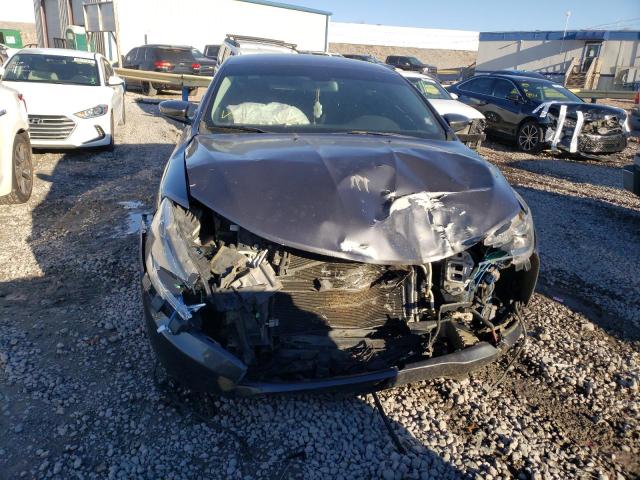Photo 5 from auction – 2015 CHRYSLER 200 LIMITE with VIN 1C3CCCAB4FN733352