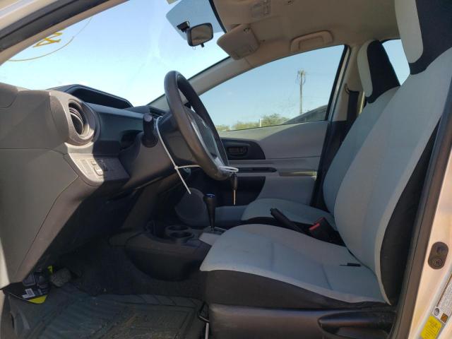 Photo 7 from auction – 2014 TOYOTA PRIUS C with VIN JTDKDTB35E1558997