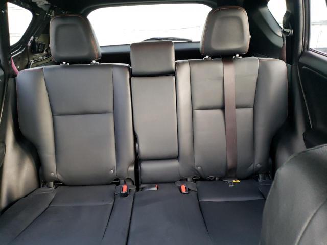 Photo 10 from auction – 2017 TOYOTA RAV4 SE with VIN JTMJFREV9HJ174134
