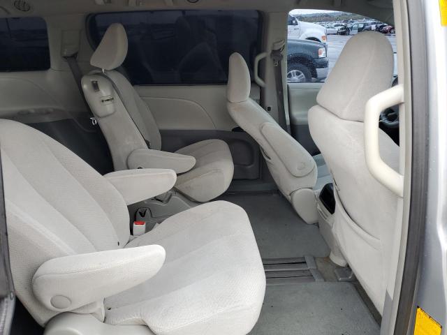 Photo 11 from auction – 2013 TOYOTA SIENNA LE with VIN 5TDKK3DC1DS356808