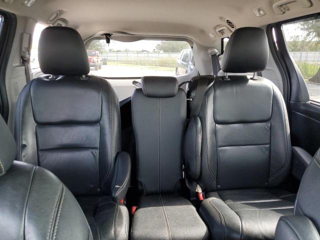 Photo 10 from auction – 2017 TOYOTA SIENNA SE with VIN 5TDXZ3DC7HS785359