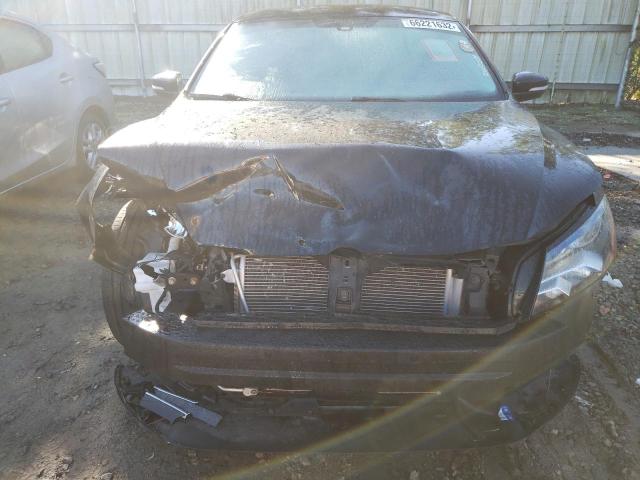 Photo 5 from auction – 2014 VOLKSWAGEN PASSAT S with VIN 1VWAT7A31EC056402
