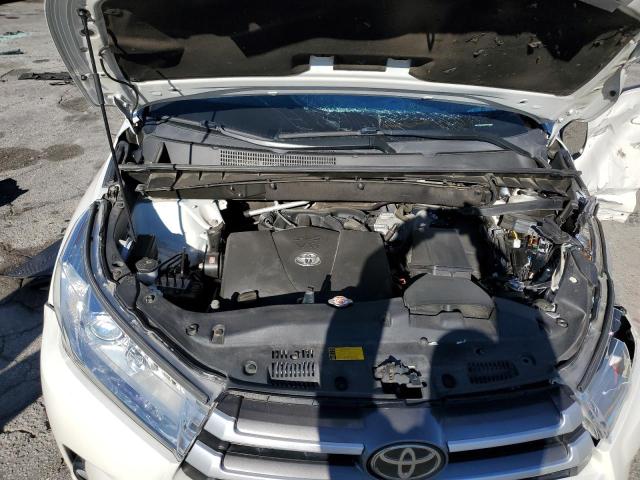 Photo 11 from auction – 2018 TOYOTA HIGHLANDER with VIN 5TDKZRFH7JS262791