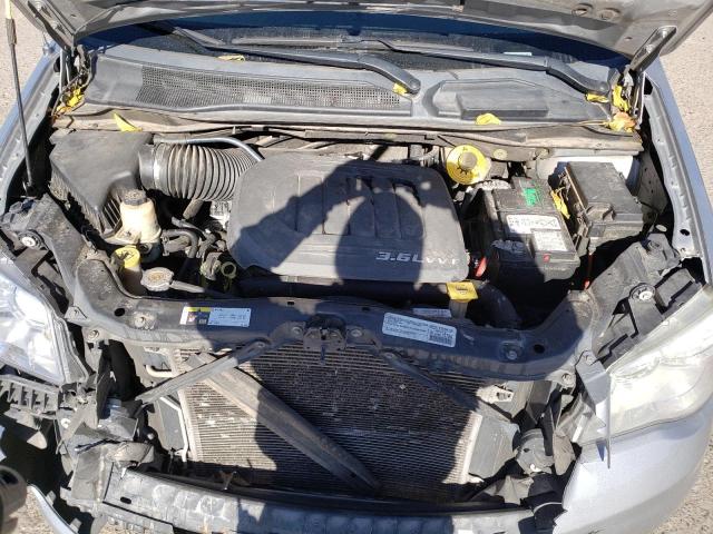 Photo 12 from auction – 2015 CHRYSLER TOWN & COU with VIN 2C4RC1BG5FR535211