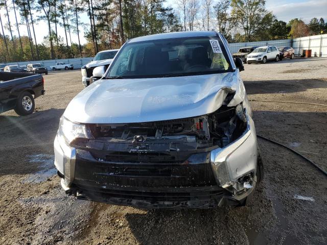 Photo 5 from auction – 2017 MITSUBISHI OUTLANDER with VIN JA4AD3A39HZ015388